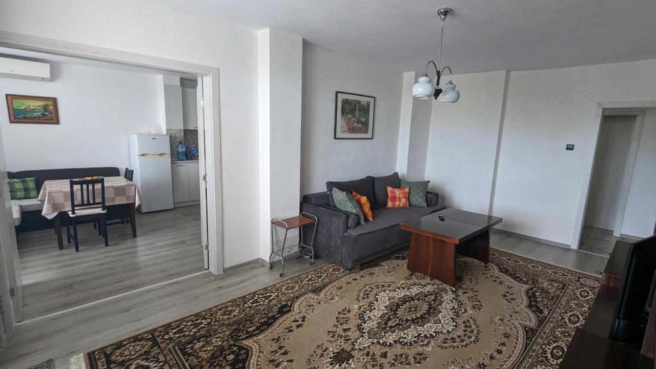Roza Apartment Varna Extérieur photo