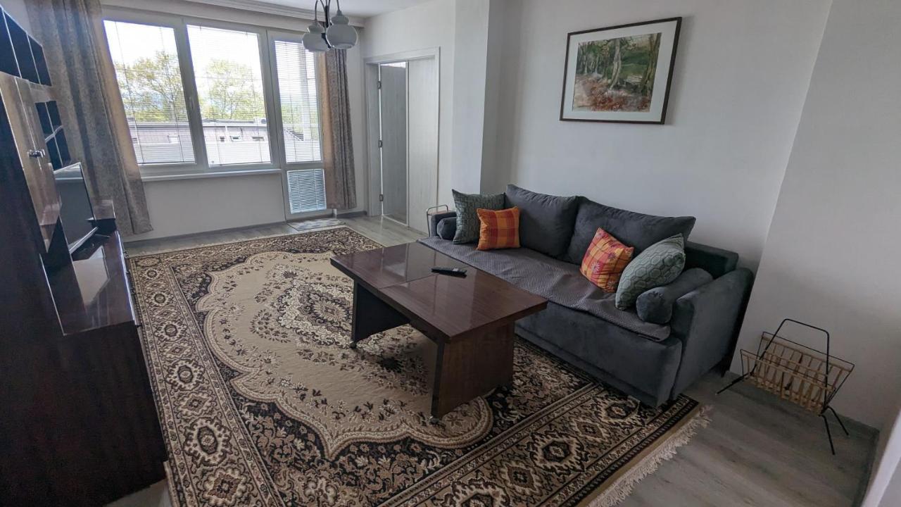 Roza Apartment Varna Extérieur photo